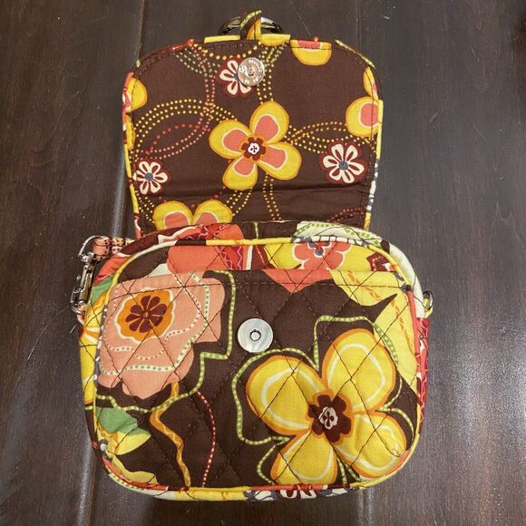 VERA BRADLEY Buttercup Pattern Shoot From the Hip Crossbody/Belt Loop Bag EUC - Picture 4 of 8